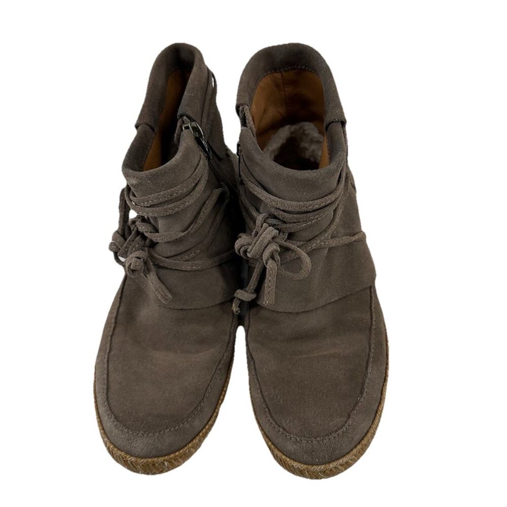 UGG Reid Size 8 Women Ankle Boots Leather Suede Round Apron Toe Zip Lace Up
